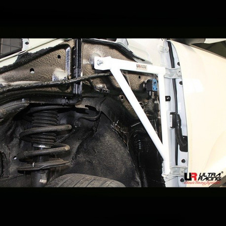 Bară rigidizare Kia Sportage 10+ 2.0/2.0D UltraRacing Bară rigidizare - 3-puncte | race-shop.ro