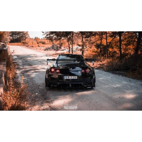 Iluminare auto MAXTON DESIGN stop LED suplimentar pentru Nissan GTR | race-shop.ro