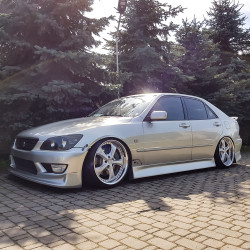 Bodykit Ondorishop "Vertex" V1 pentru Lexus IS200