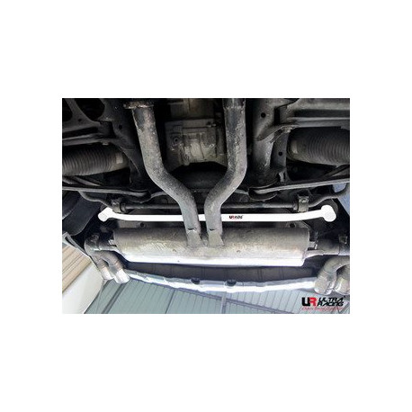 Bară rigidizare VW Touareg 5.0 V10 02+ UltraRacing 2-puncte Bară rigidizare spate jos | race-shop.ro