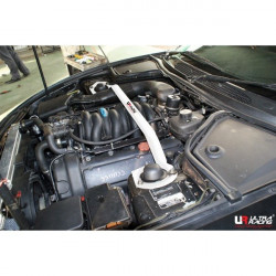 Jaguar XK8 4.0 98+ UltraRacing 2-puncte Bară rigidizare sus amortizor fată
