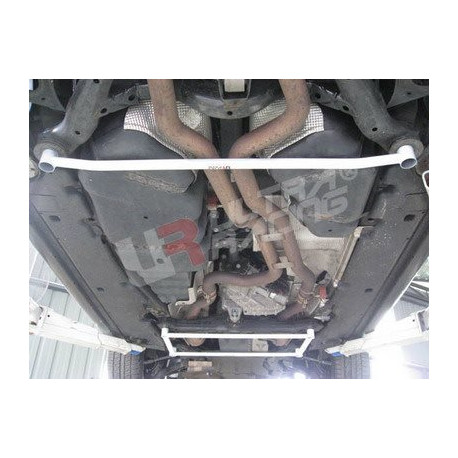 Bară rigidizare Audi Q7 4.2 08+ UltraRacing 2-puncte Bară rigidizare spate jos 866 | race-shop.ro